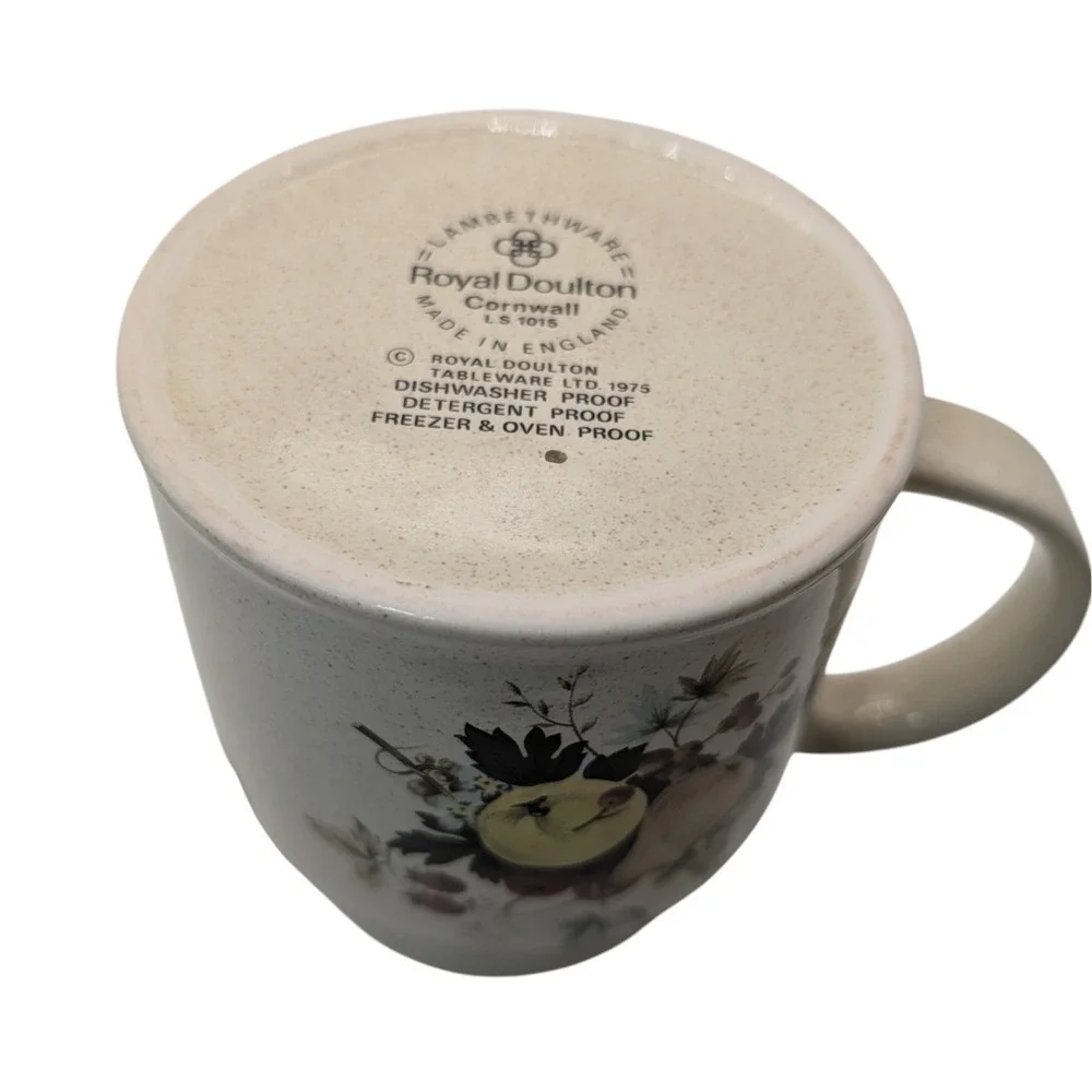 Vintage Royal Doulton Creamer Lambethware Cornwall LS 1015‎ Fruit 1975 England